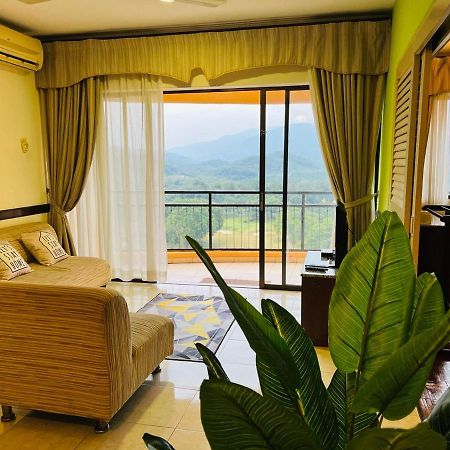 Dsavoy AFamosa Melaka Apartment Luaran gambar