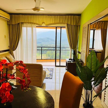 Dsavoy AFamosa Melaka Apartment Luaran gambar