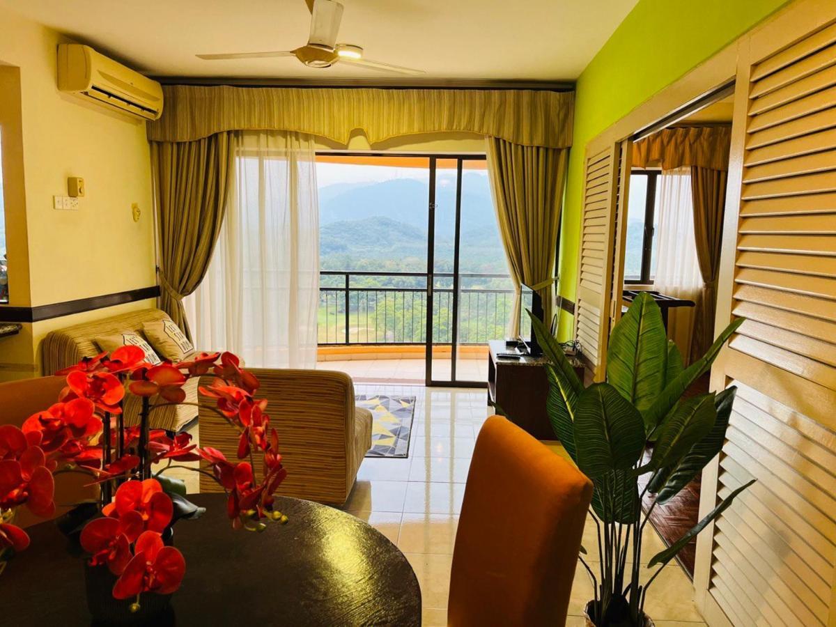 Dsavoy AFamosa Melaka Apartment Luaran gambar